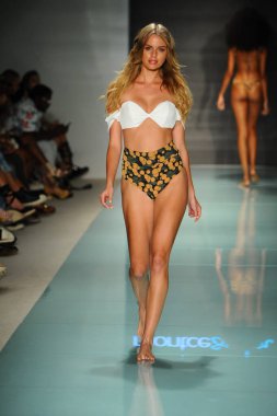 Montce pist yürüyüş modeli