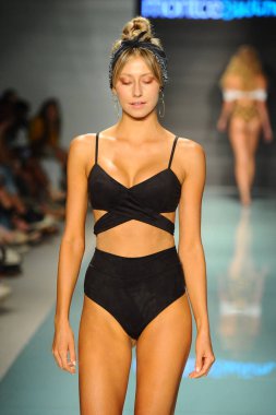 Montce pist yürüyüş modeli