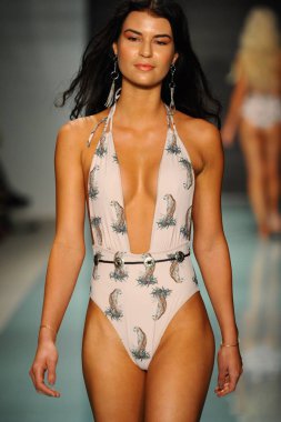 Montce pist yürüyüş modeli