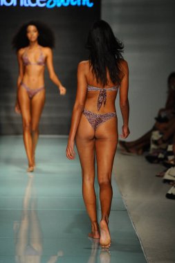 Montce pist yürüyüş modeli