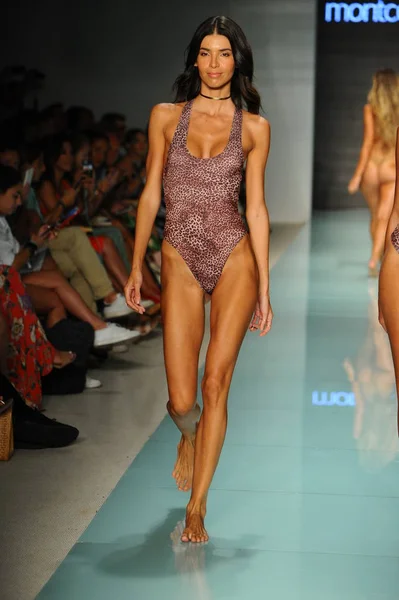 Montce pist yürüyüş modeli