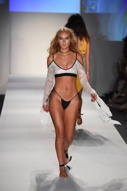 Swimmiami Indah 2018 Koleksiyonu