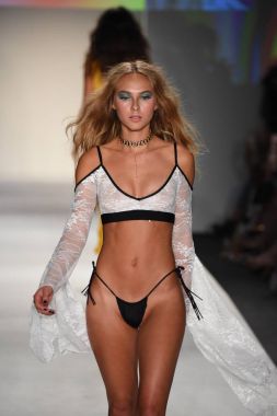 Swimmiami Indah 2018 Koleksiyonu