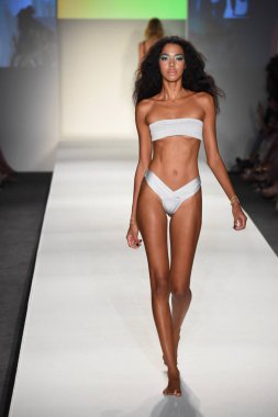 Swimmiami Indah 2018 Koleksiyonu