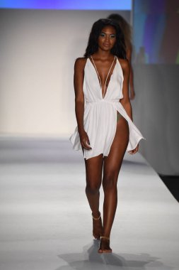 Swimmiami Indah 2018 Koleksiyonu