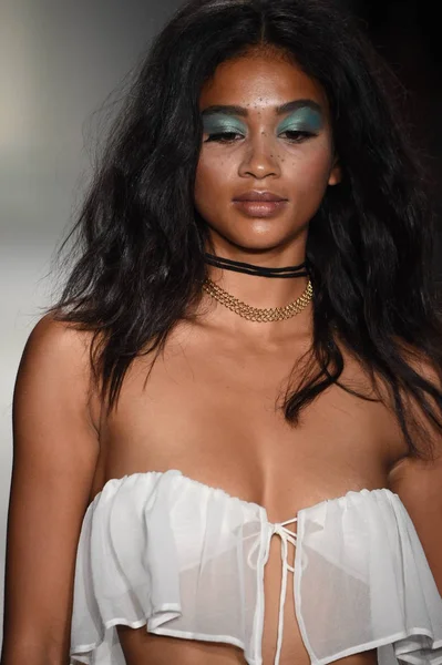 Swimmiami Indah 2018 Koleksiyonu