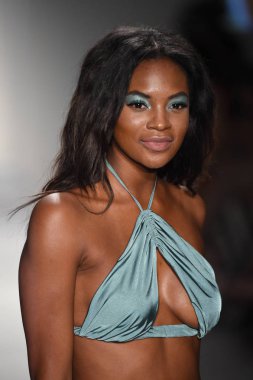 Swimmiami Indah 2018 Koleksiyonu