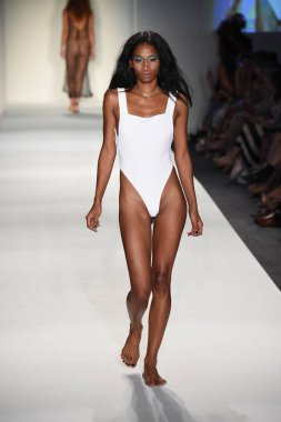 Swimmiami Indah 2018 Koleksiyonu