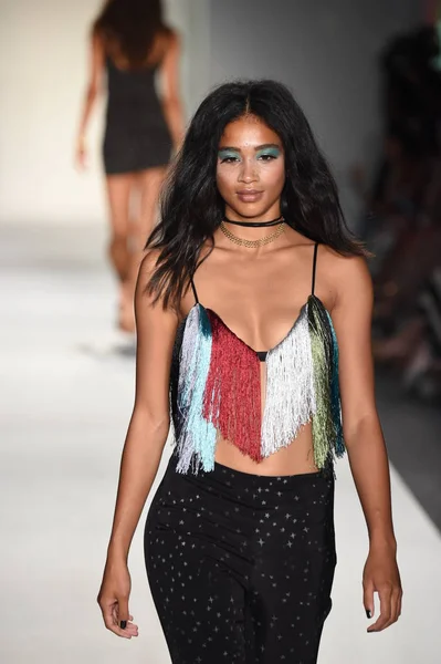 Swimmiami Indah 2018 Koleksiyonu