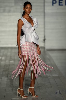 Funkshion Miami yüzmek hafta