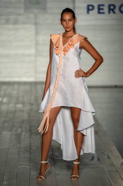 Funkshion Miami yüzmek hafta