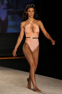 W South Beach de ıslak güverte