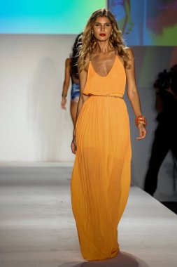 Melek Brinks 2018 koleksiyonu 