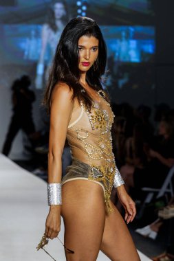 Melek Brinks 2018 koleksiyonu 