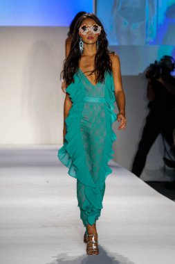 Melek Brinks 2018 koleksiyonu 