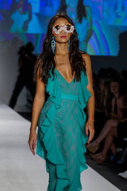 Melek Brinks 2018 koleksiyonu 