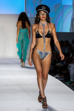 Melek Brinks 2018 koleksiyonu 