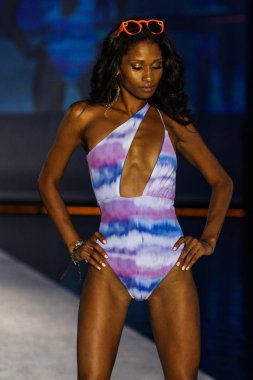 W South Beach de ıslak güverte