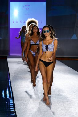 W South Beach de ıslak güverte