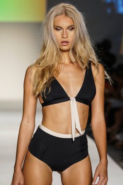 Swimmiami Tavik 2018 koleksiyonu