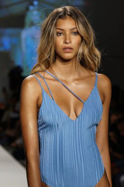 Swimmiami Tavik 2018 koleksiyonu