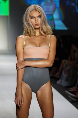 Swimmiami Tavik 2018 koleksiyonu