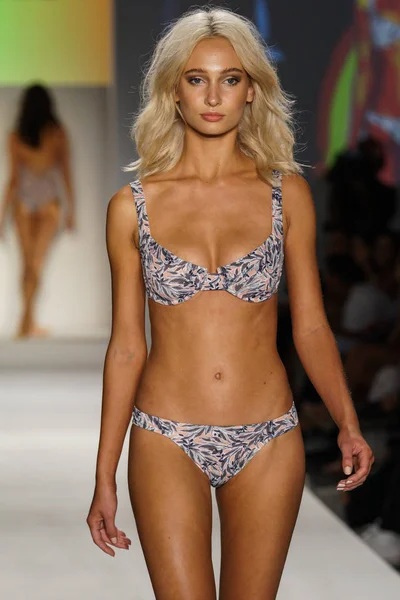 Swimmiami Tavik 2018 koleksiyonu