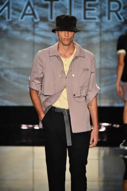 Matiere gösterisi sırasında Nyfw