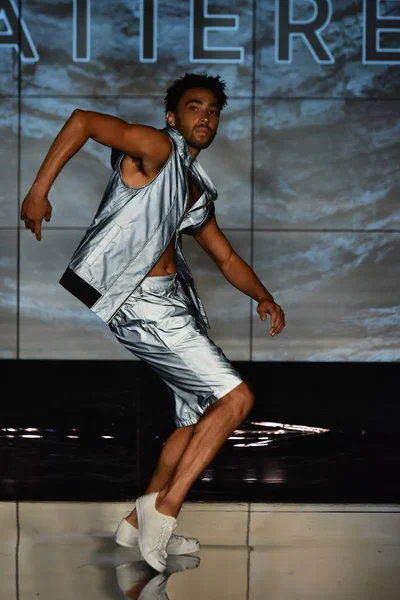 Işıklık Clarkson Sq