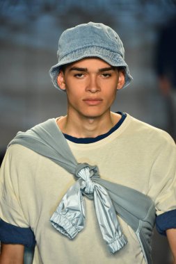 Matiere gösterisi sırasında Nyfw