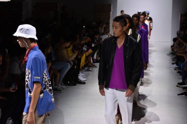 Bahar koleksiyonu ışıklık Clarkson SQ