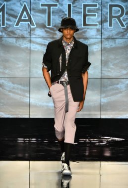 Matiere gösterisi sırasında Nyfw