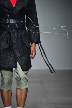  Sanchez-Kane gösterisi sırasında Nyfw