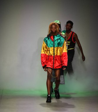 Işıklık Clarkson Sq