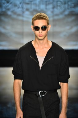 Matiere gösterisi sırasında Nyfw