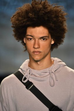 Matiere gösterisi sırasında Nyfw