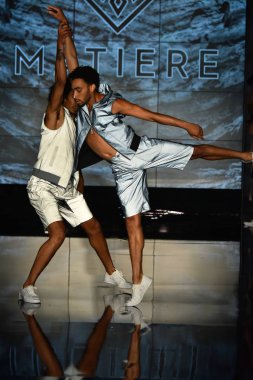 Işıklık Clarkson Sq