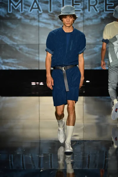 Matiere gösterisi sırasında Nyfw