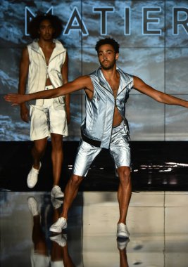 Işıklık Clarkson Sq