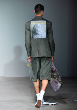  Sanchez-Kane gösterisi sırasında Nyfw