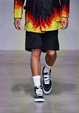  Sanchez-Kane gösterisi sırasında Nyfw
