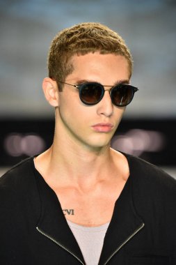 Matiere gösterisi sırasında Nyfw