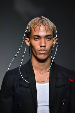  Sanchez-Kane gösterisi sırasında Nyfw
