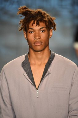 Matiere gösterisi sırasında Nyfw