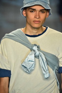 Matiere gösterisi sırasında Nyfw