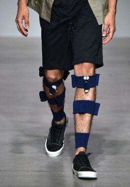  Sanchez-Kane gösterisi sırasında Nyfw