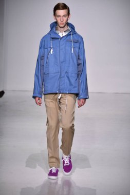 Bahar koleksiyonu ışıklık Clarkson SQ