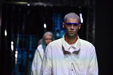 C2h4 gösterisi sırasında Nyfw