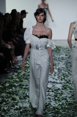 Brock koleksiyonu moda defilesi