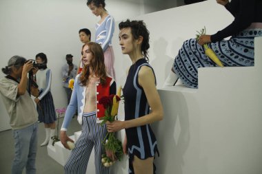 Ph5 sunu New York Moda Haftası sırasında 